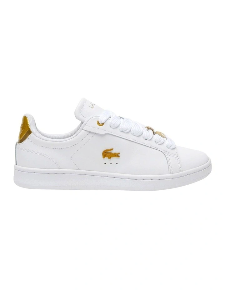 Carnaby Pro Leather Sneaker in White/Gold