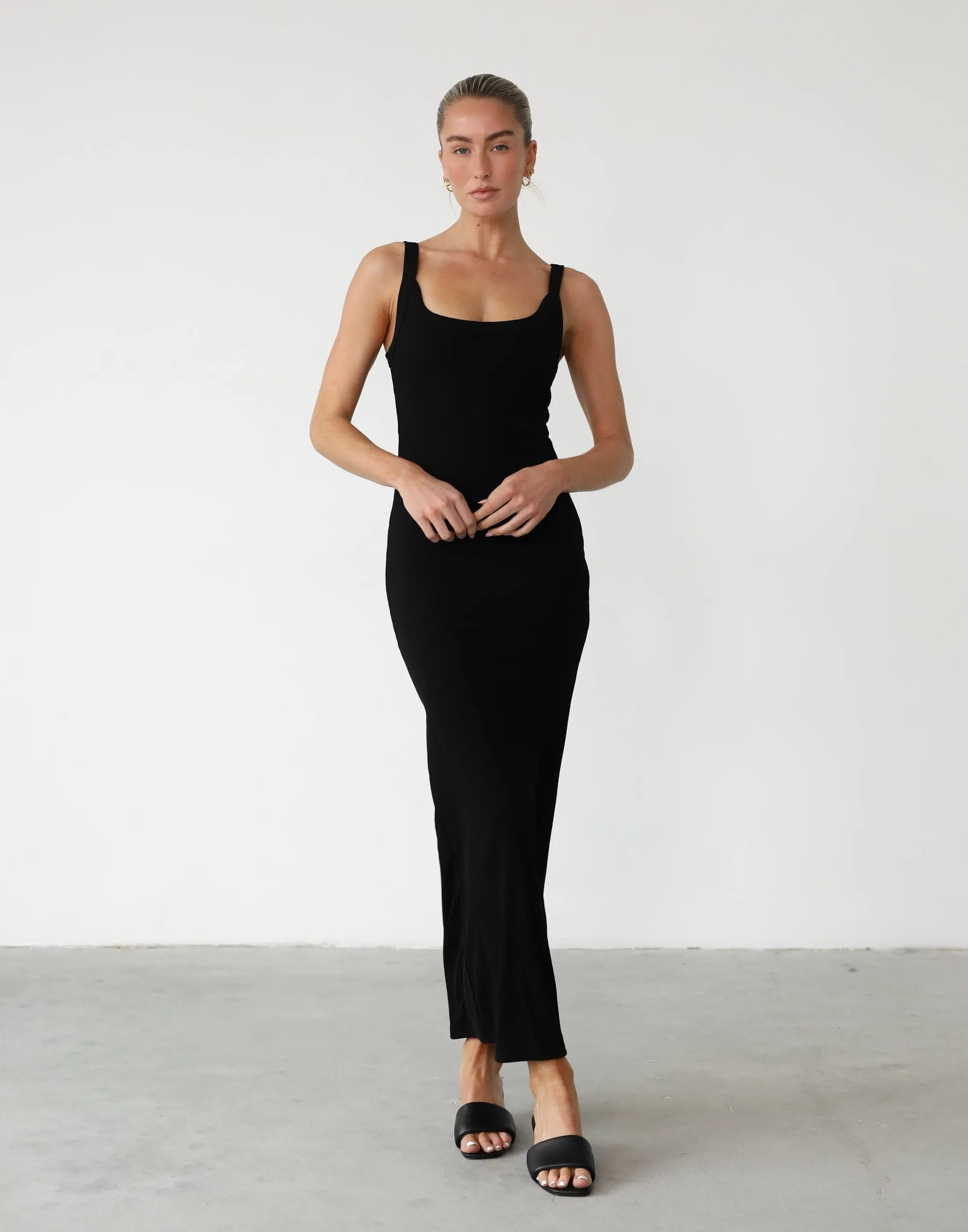 Skyler Maxi Dress (Black)