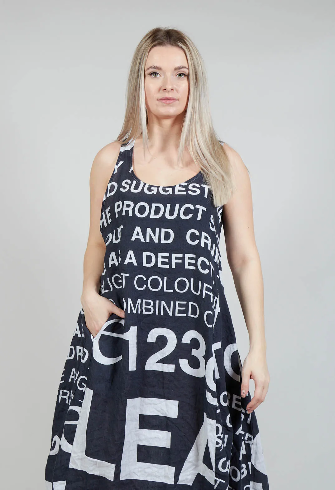 Sleeveless Linen Dress with Large Lettering in Black Print