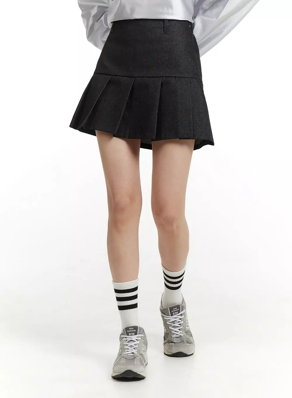 Solid Pleated Cotton Mini Skirt IM406