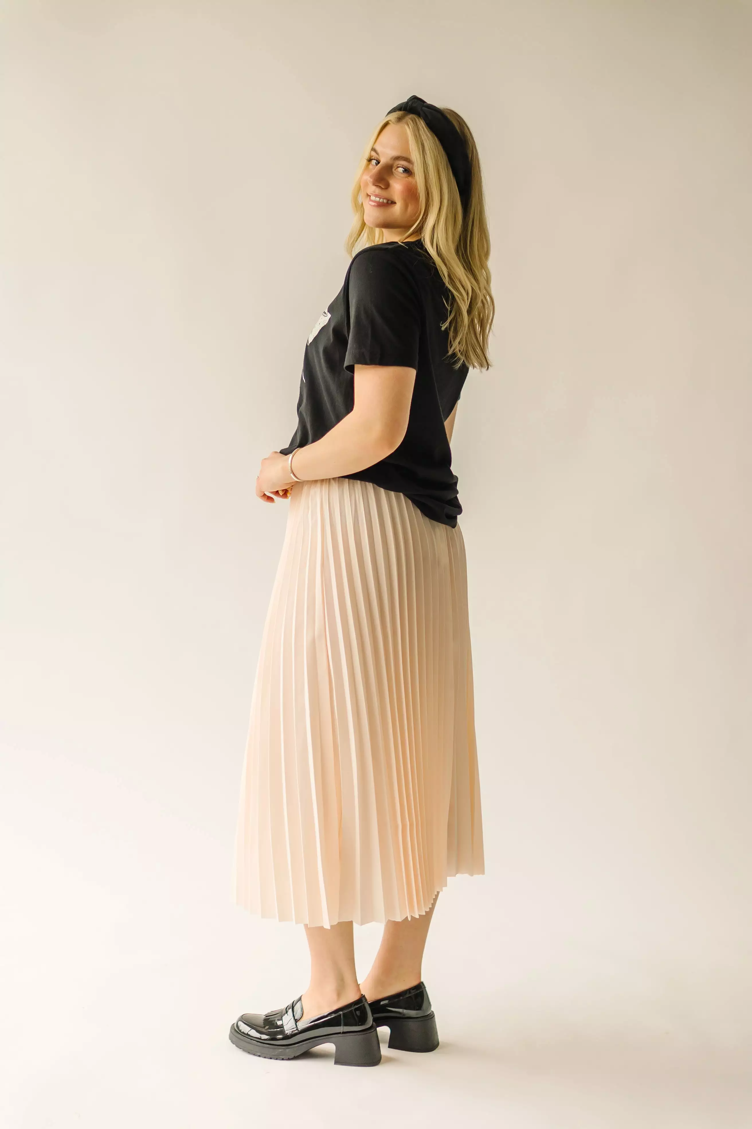 The Trevin Pleated Midi Skirt in Blush