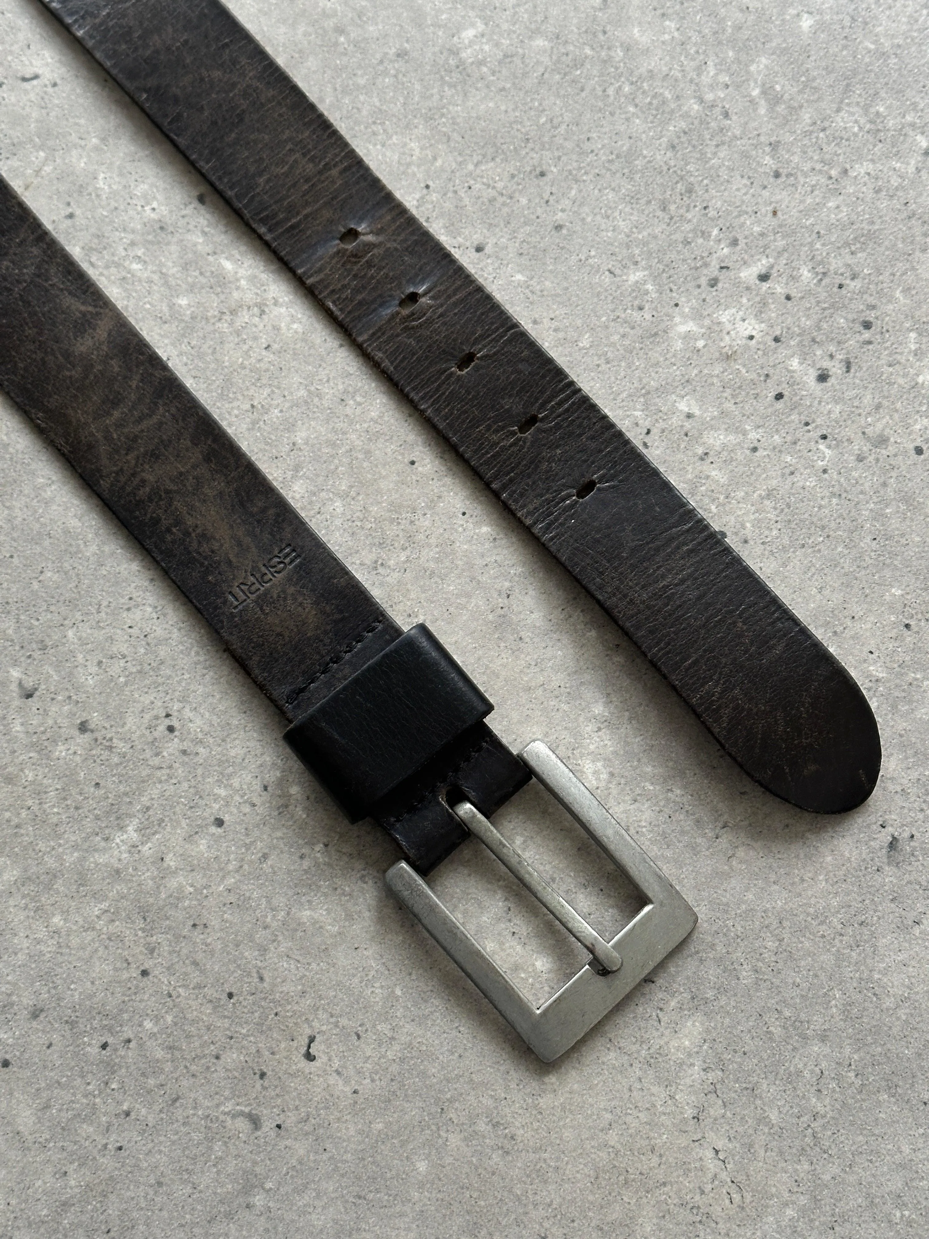 Vintage Distressed Leather Belt - W34-37