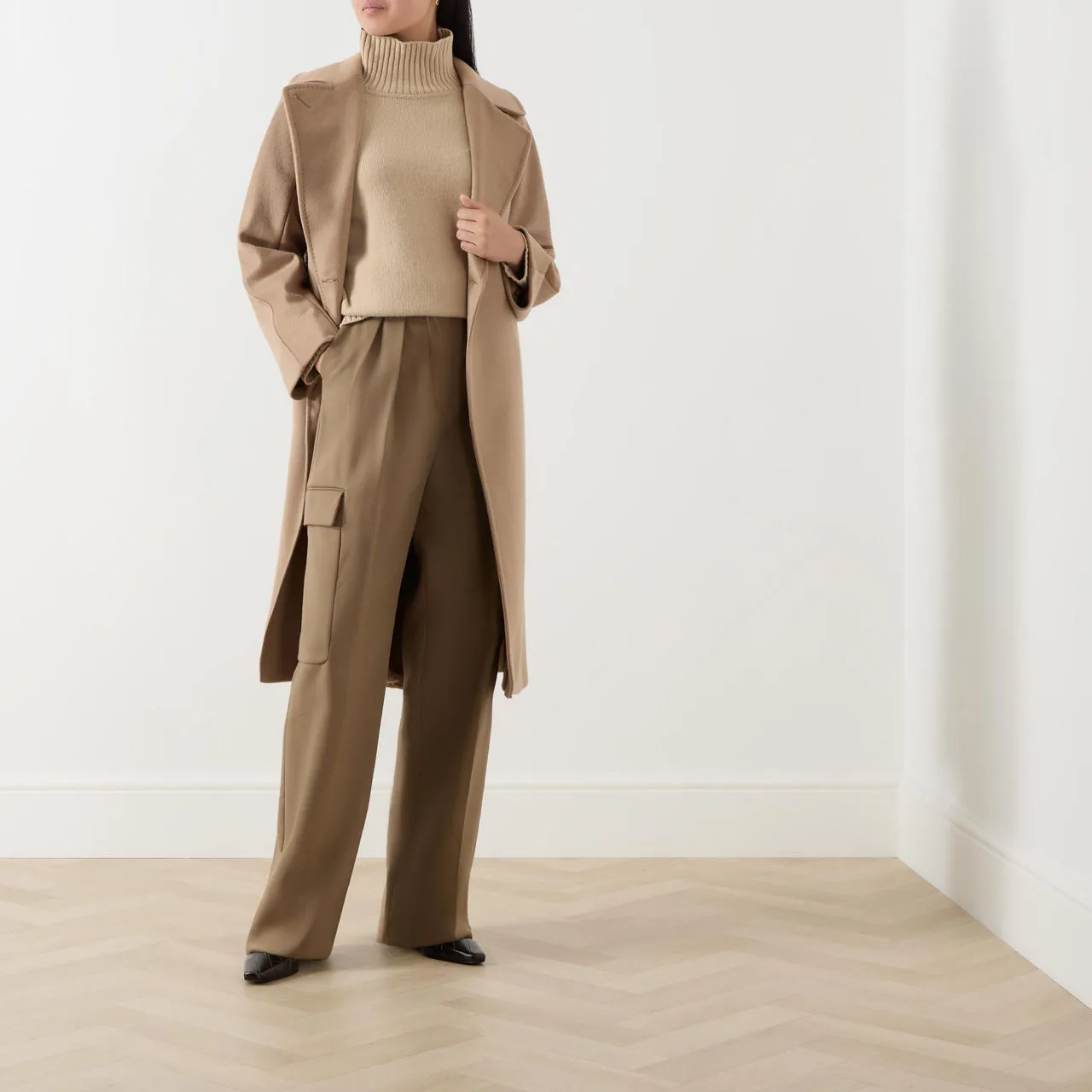 WEEKEND MAX MARA Borgia Turtleneck Sweater - Beige